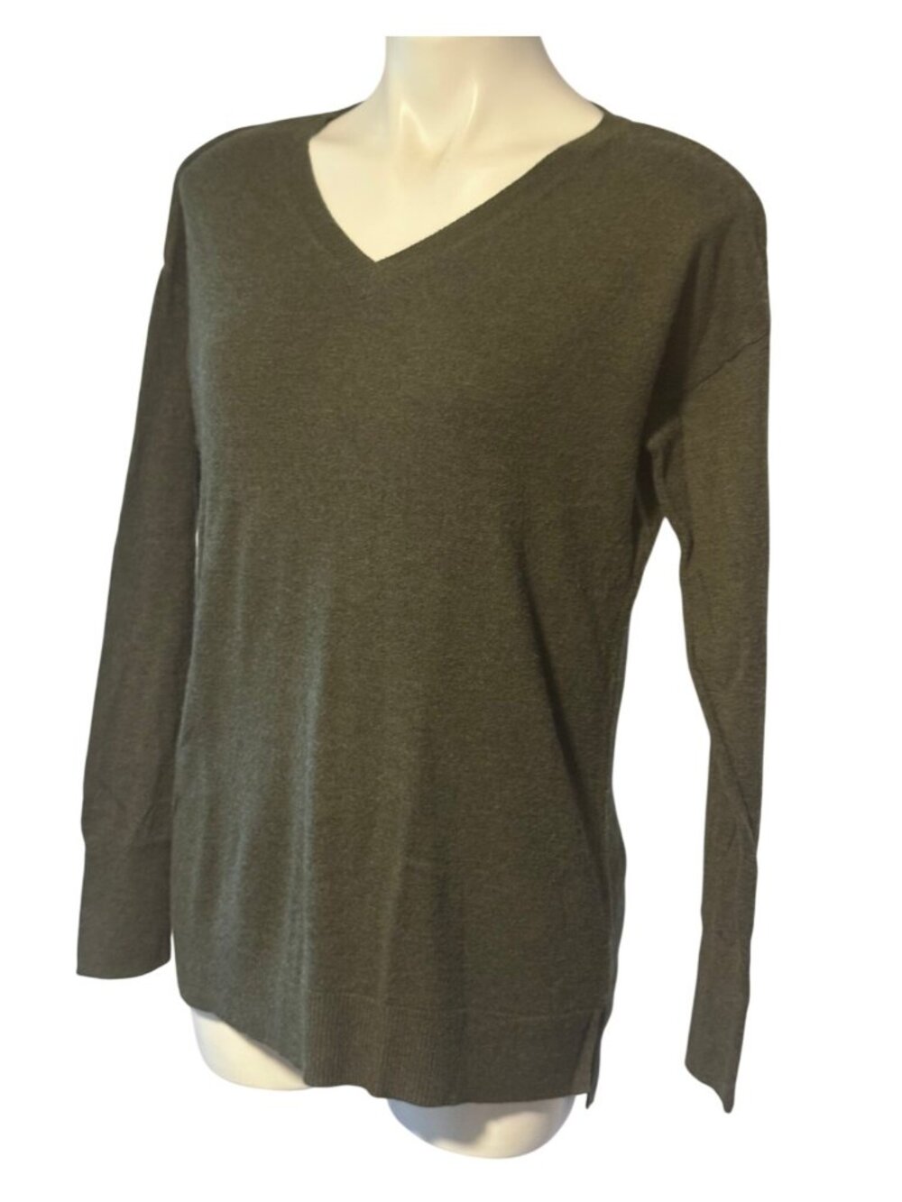 A New Day Womens V-Neck Lightweight Sweater Olive Green Size L Nylon Blend